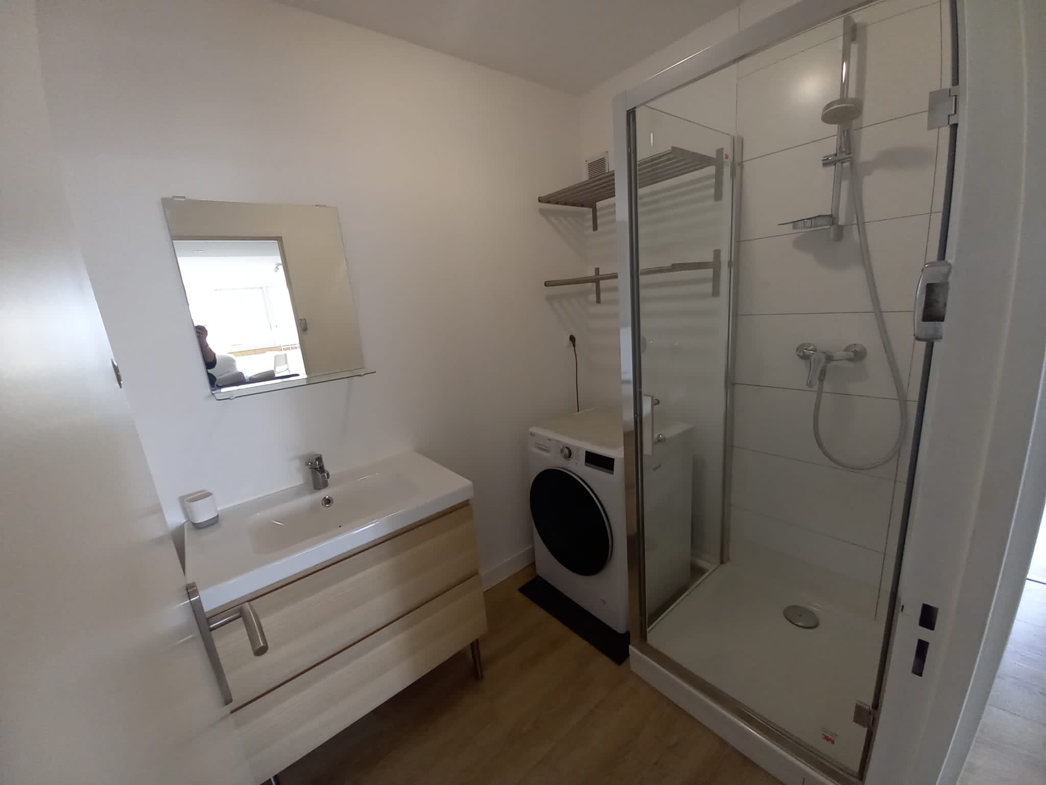 Salle de bain (9 Tarente, Brest)